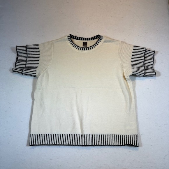 SHEIN Sweaters - Cream Striped Knit Sweater Top Women's Size L Crew Neck Short Sleeve